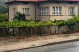 Двуетажна къща за продажба в град Симитли