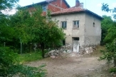 Къща за продажба в село Изгрев - Благоевград